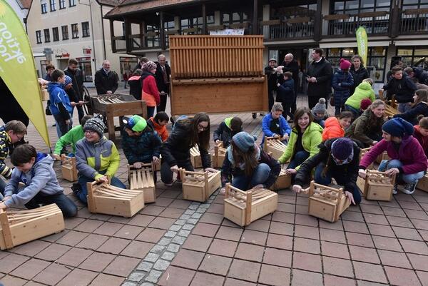 ministranten-lassen-es-krachen-dioezesane-raetschaktion-in-neuburg-an-der-donau-eroeffnet1668845