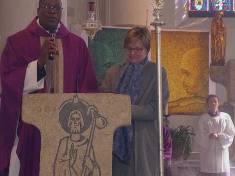 Abbé Isidore Ouédraogo stellte die Projekte der Caritas in Burkina Faso vor