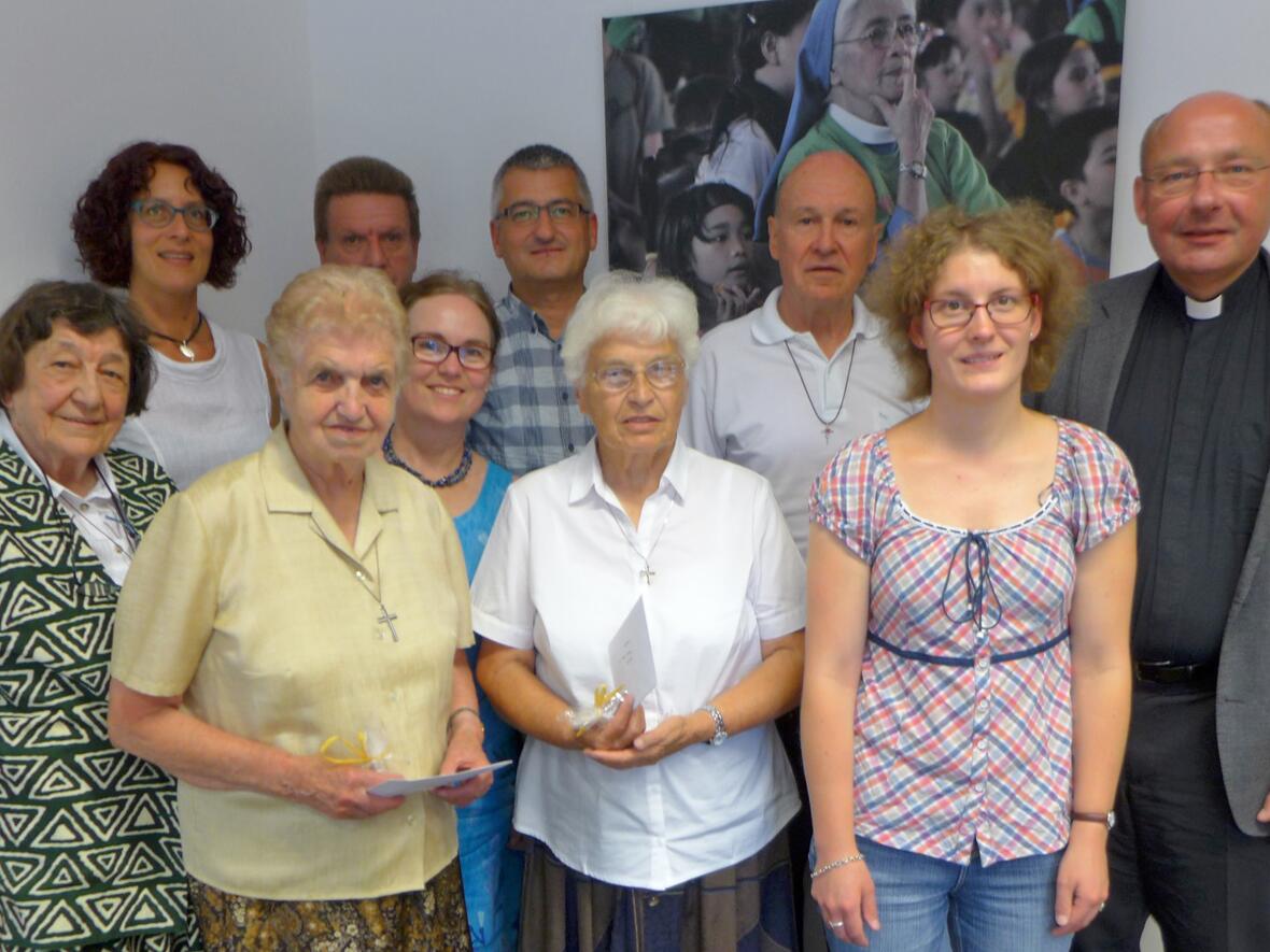 Von links: Sr. Beate Roger MC (ehm. Kongo), Fr. Inge Pecher (Abt. MEF), Pfr. Hermann Renz (Kenya), Hr. Stegmair (Abt. MEF), P. Fritz Satzger (Brasilien), Sr. Bernardis Kriener OP (Südafrika), Fr. Decke (Abt. MEF), Sr. Theresita Kriener OP (Südafrika), Fr. Silvia Woidschützke (Abt. MEF), Pfr. Dr. Ulrich Lindl (Abt. MEF)