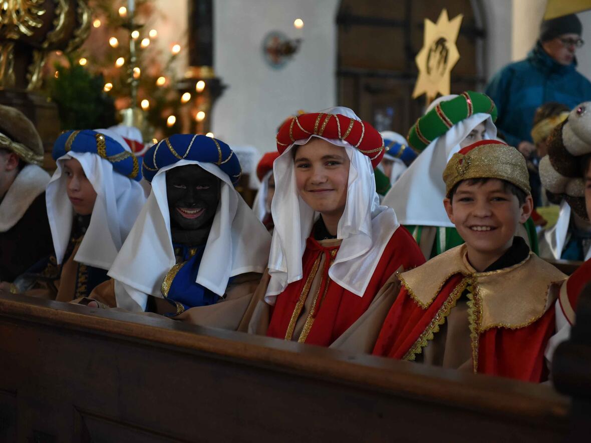 Die Sternsingeraktion 2018 wurde heute in Höchstädt diözesanweit eröffnet. (Foto: Maria Steber / pba)  