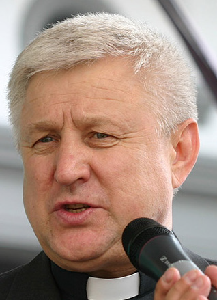 bischof-aus-der-ukraine-in-wertingen4669034