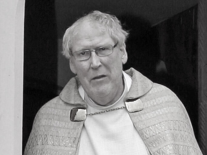 + Pfarrer Willi Milz. (Foto: Johann Schwaiger)