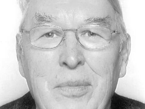 + Pfarrer Josef Lutz (Foto: privat)