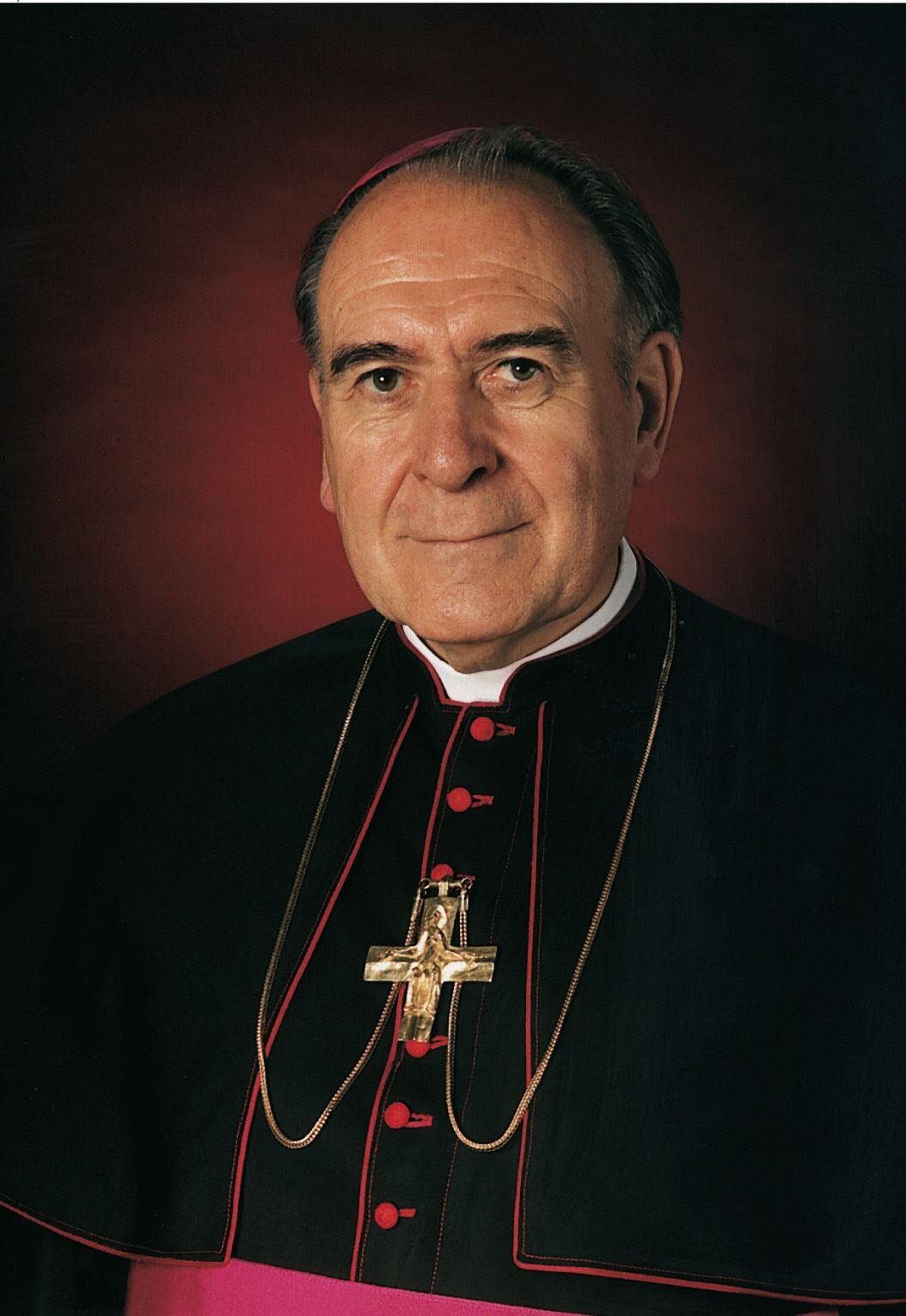 Ehrendomherr der Kathedrale von Augsburg: Bischof em. Manfred Müller (Foto: Pressestelle Bistum Regensburg).