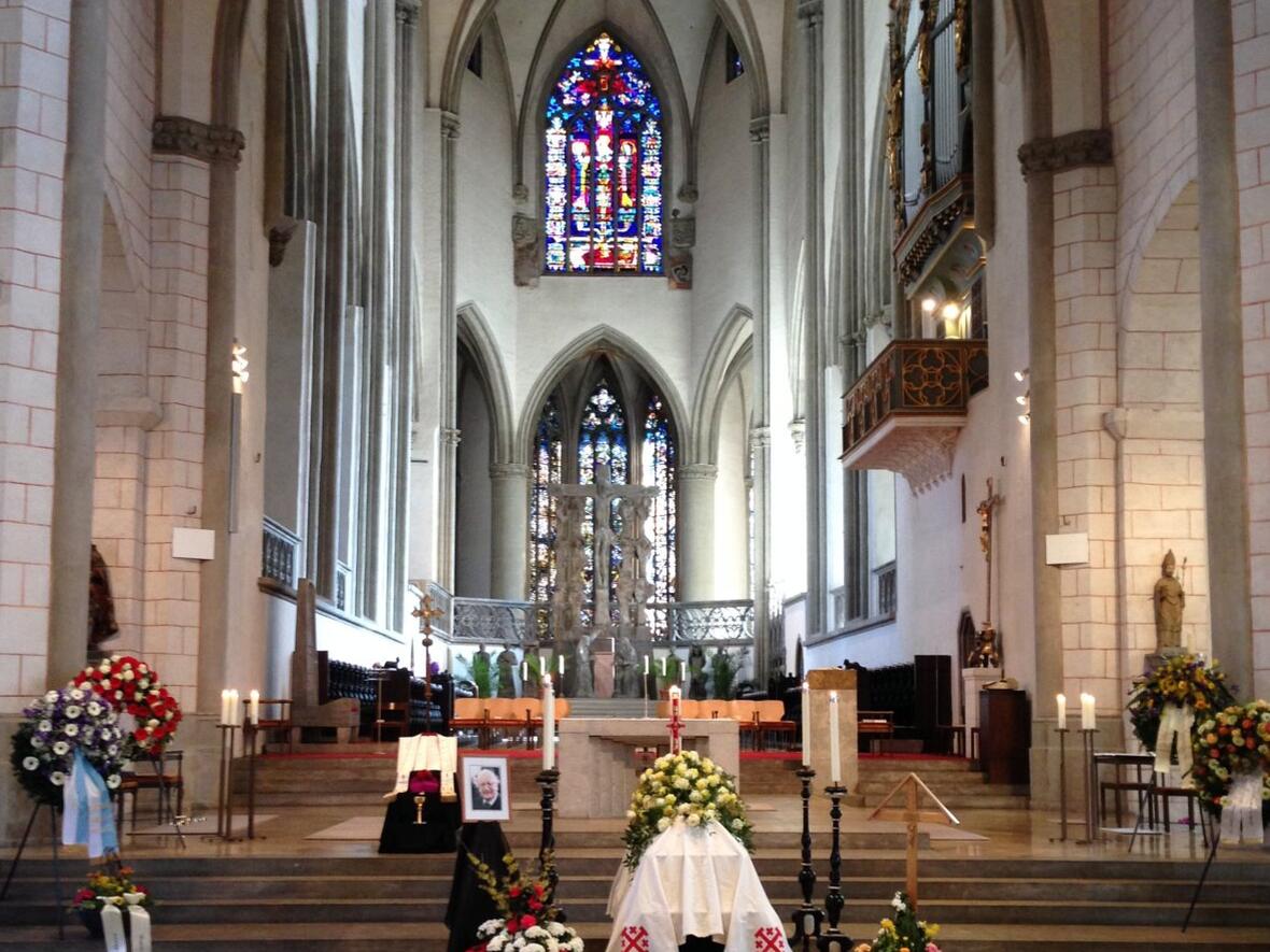 abschied-von-einem-priester-professor-und-seelsorger1851591