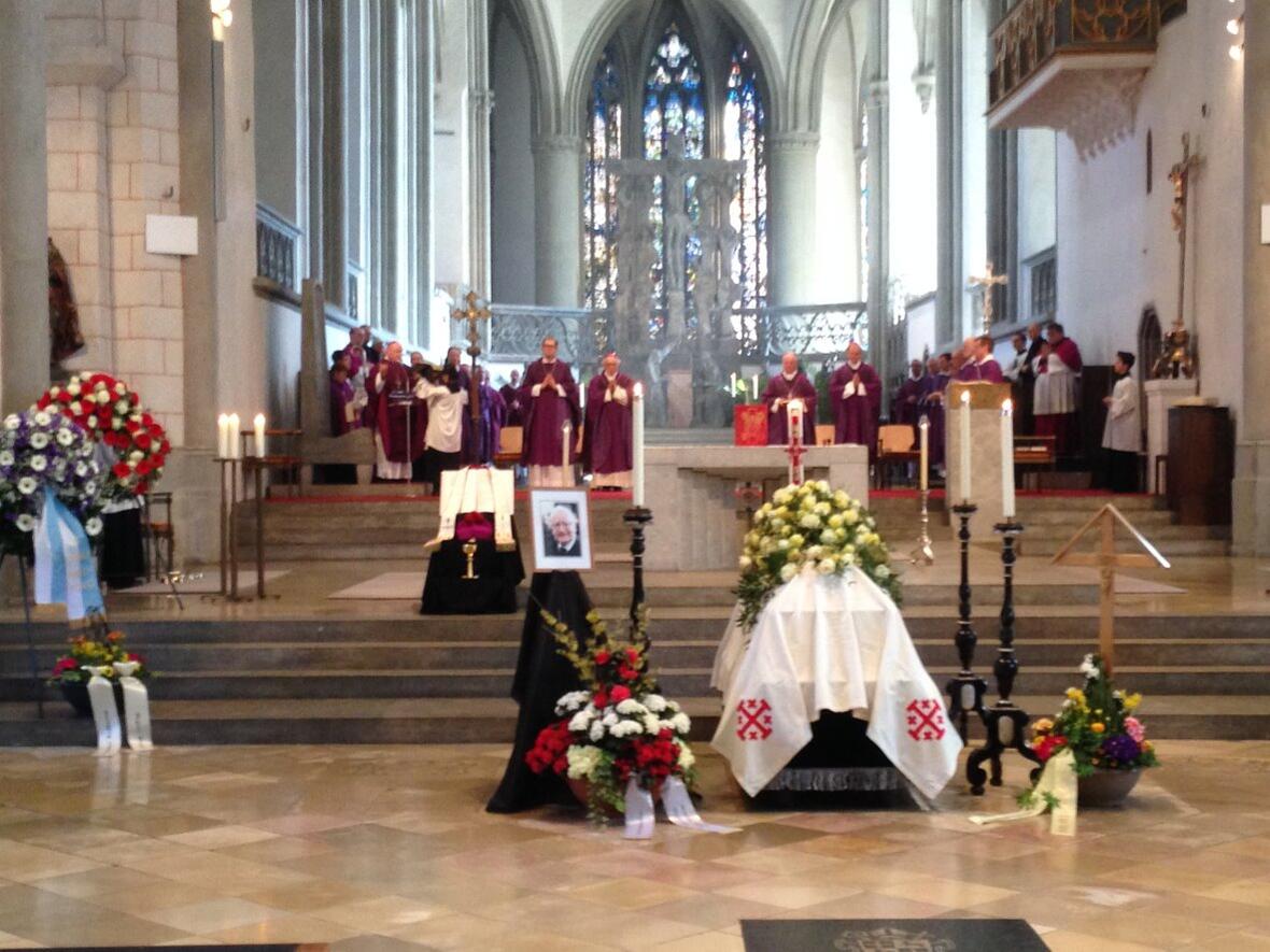 abschied-von-einem-priester-professor-und-seelsorger1851598