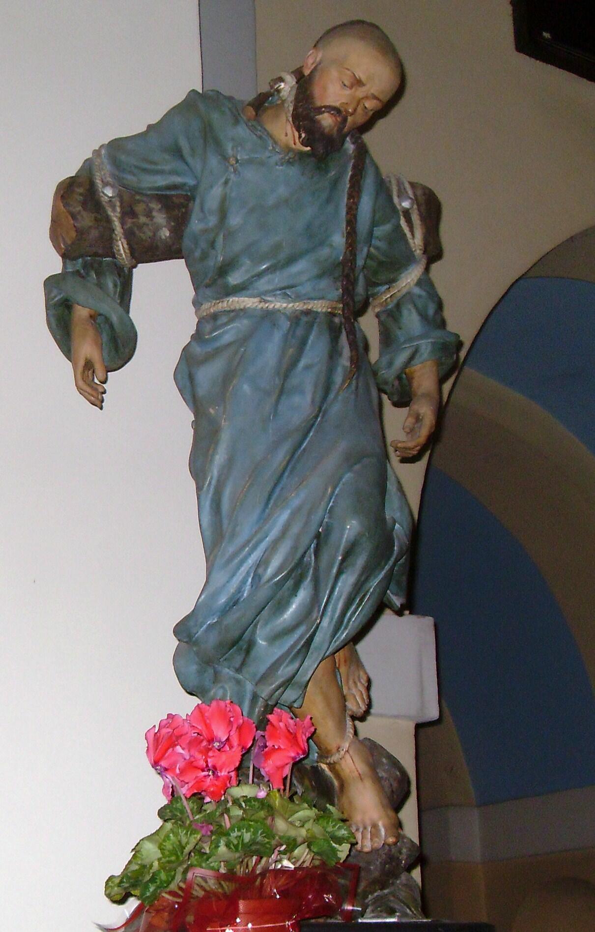 Statue in der Krakauer Karmelitenkirche, nach einem Andachtsbild