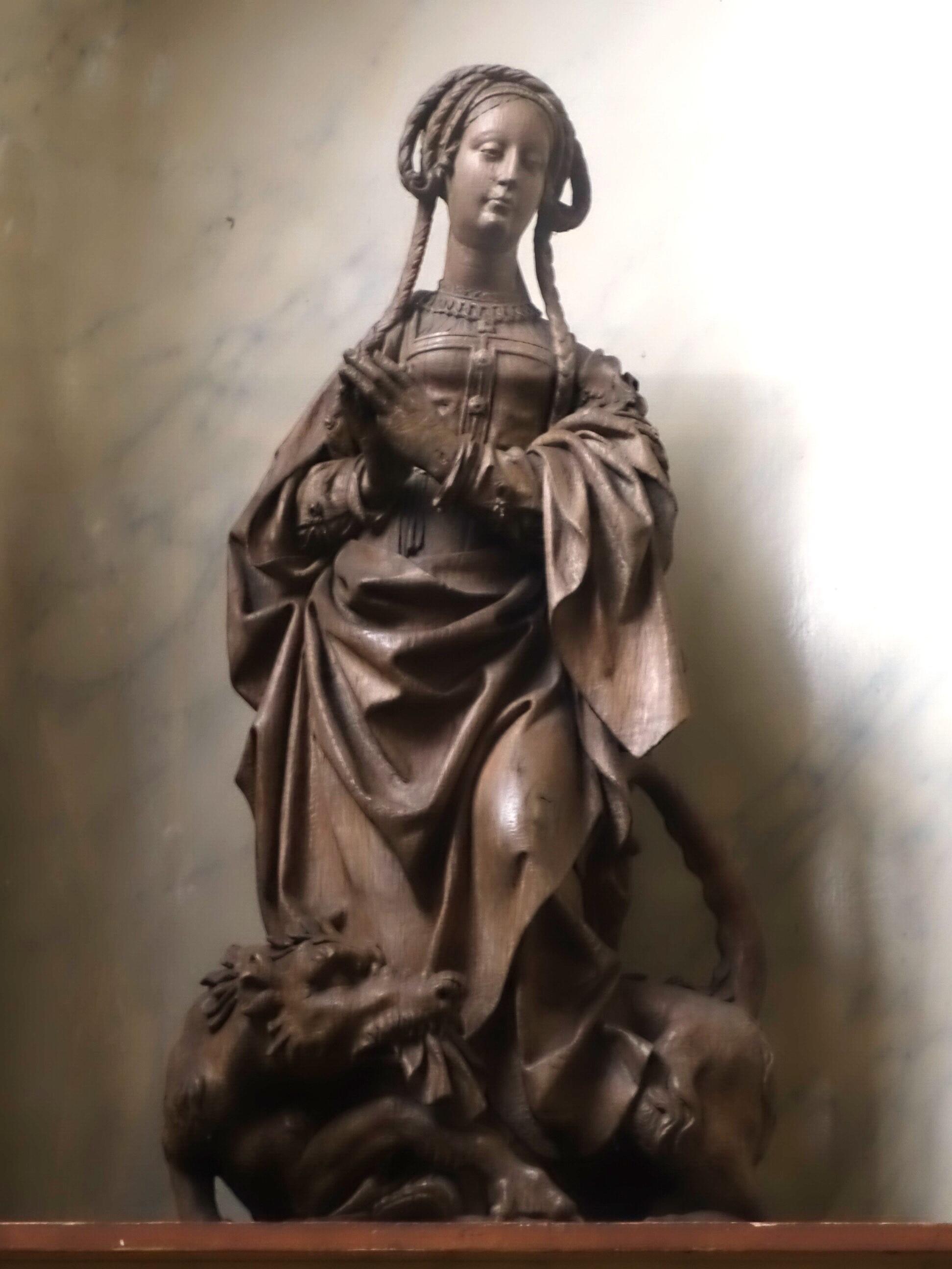 Hölzerne Margaretenstatue, um 1520, Église Notre-Dame-de-la-Chapelle, Brüssel