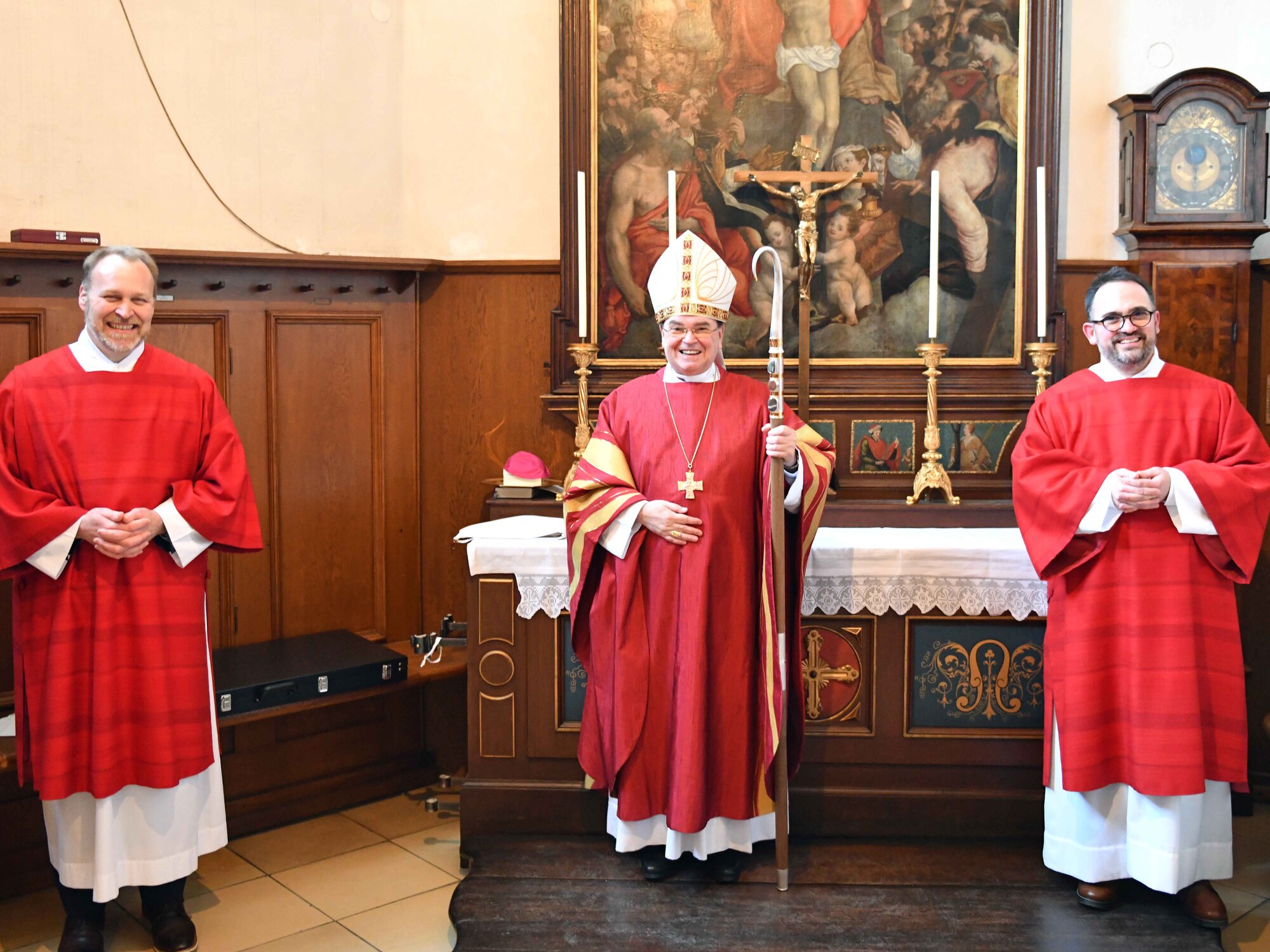 (v.l.) Diakon Manfred Selg, Bischof Bertram, Diakon Filip Bäder.