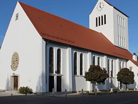 Pfarrkirche Maria Immaculata im oberbayerischen Walda. (Foto: BR)