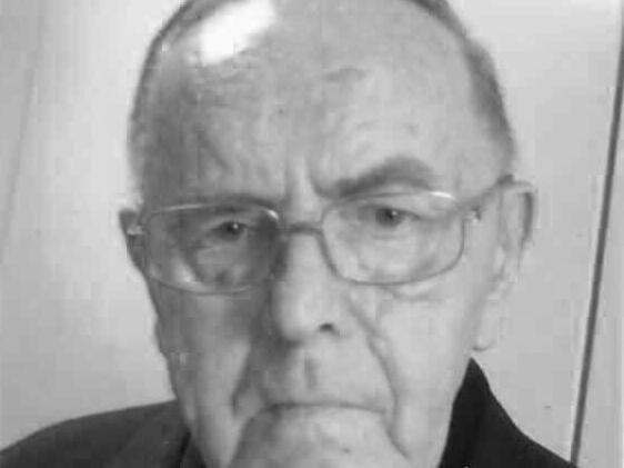 + Kurat i.R. Josef Pillmeier. (Foto: privat)