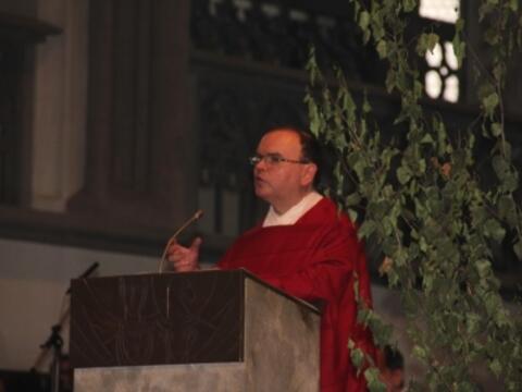Domkapitular Prälat Dr. Bertram Meier predigte in der Heiligen Messe am Hochfest Peter und Paul.