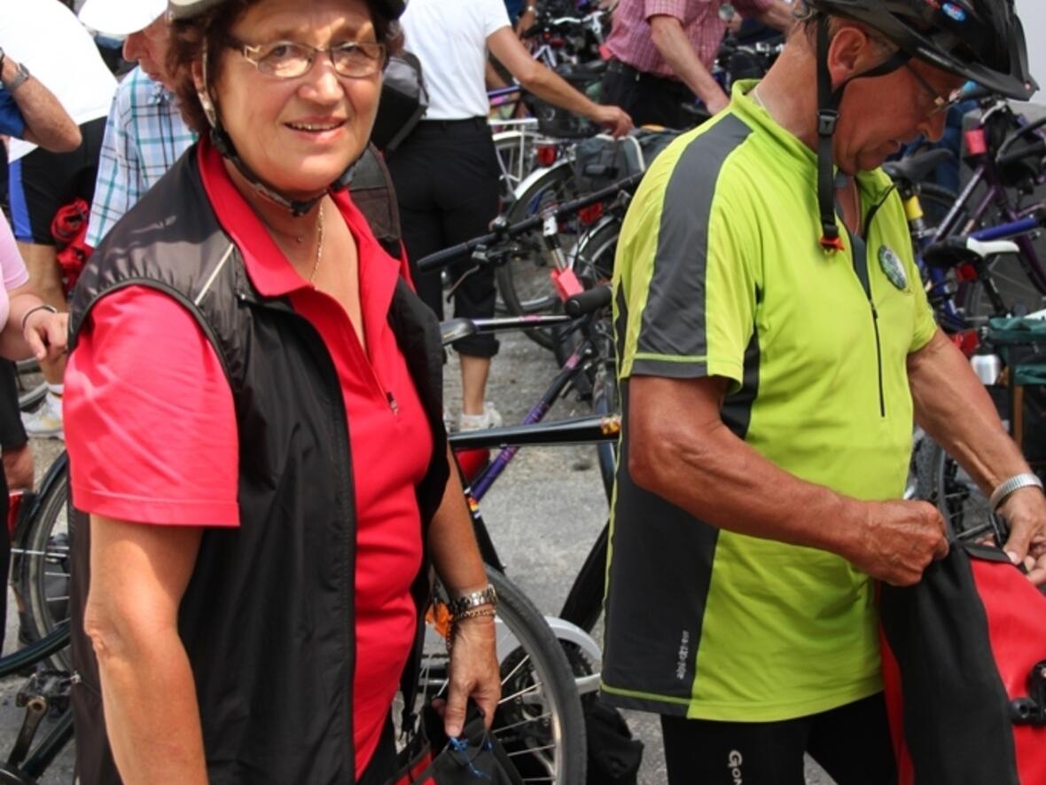 170-glaeubige-pilgern-mit-dem-fahrrad-zum-hl-ulrich527291