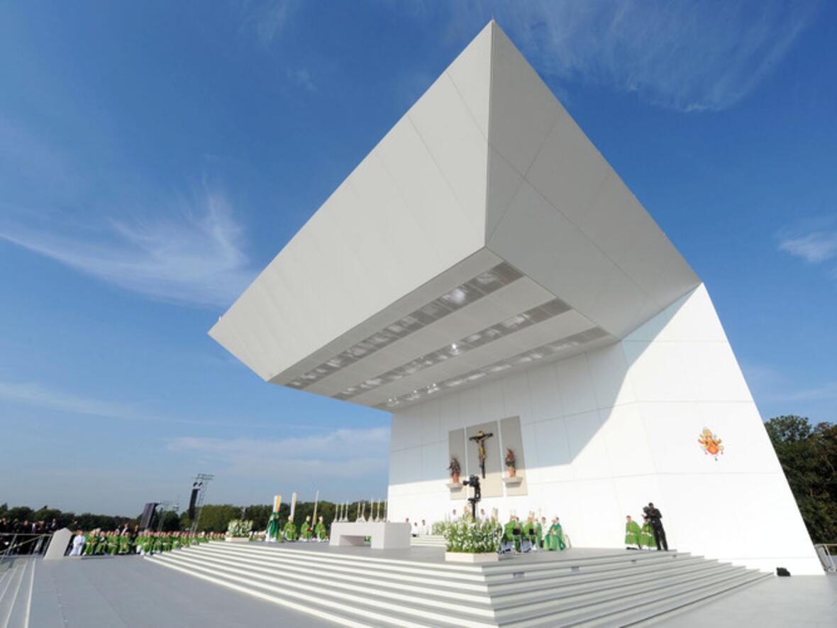 © http://www.papst-in-deutschland.de