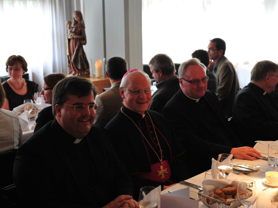 Generalvikar Msgr. Harald Heinrich, Bischof Dr. Konrad Zdarsa und Bischofsvikar Karlheinz Knebel