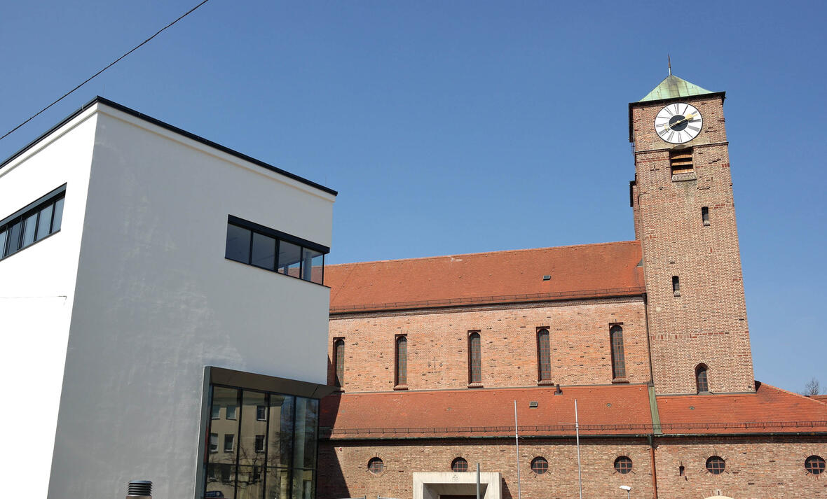 Das neue Diözesanarchiv von außen. (Fotos: Karl-Georg Michel und Romana Kröling/pba)