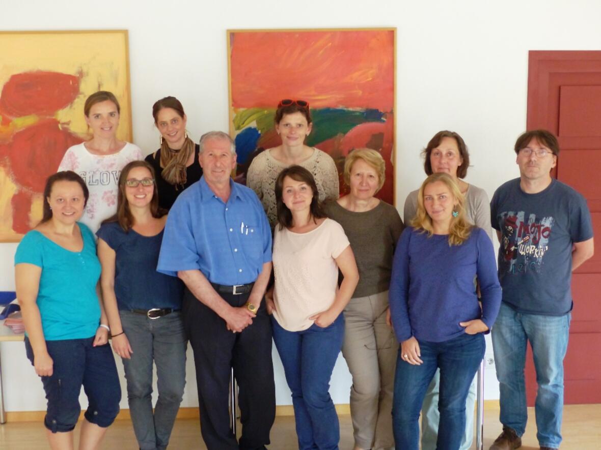 Das Team der Migrationsberatung des Caritasverbandes für die Diözese Augsburg e. V. (Foto: Caritas Augsburg).