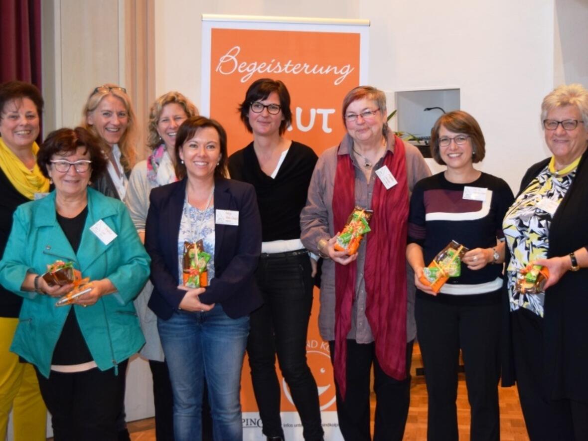 Die AG Frauen bedankt sich bei den Referentinnen und Podiumsteilnehmerinnen des Tages. (Foto: Kolping)