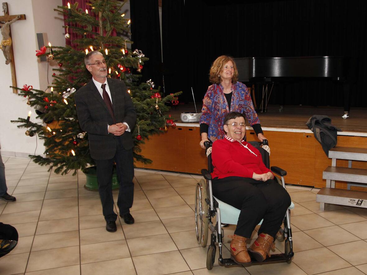 Viele gratulierten Gisela Schick zu ihrem 69. Geburtstag. (Fotos: Caritas / Bernhard Gattner)