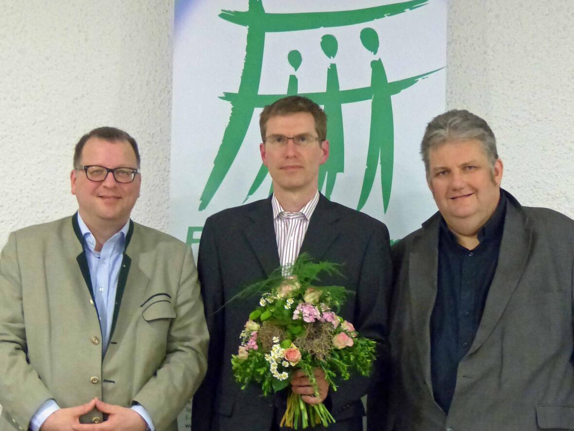 (v.l.): Michael Brandt (stv. Vorsitzender), Pavel Jerabek (Vorsitzender), Michael Widmann (stv. Vorsitzender) (Foto: Familienbund)