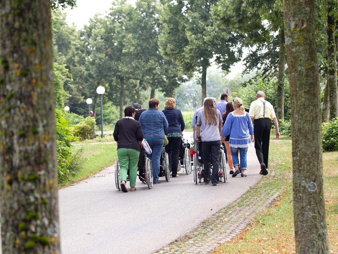 Motivbild: Menschen mit Behinderung. (Foto: DRW Ursberg) 