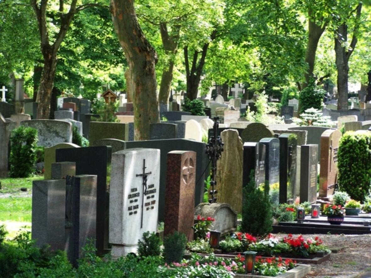 Katholischer Hermanfriedhof in Augsburg.