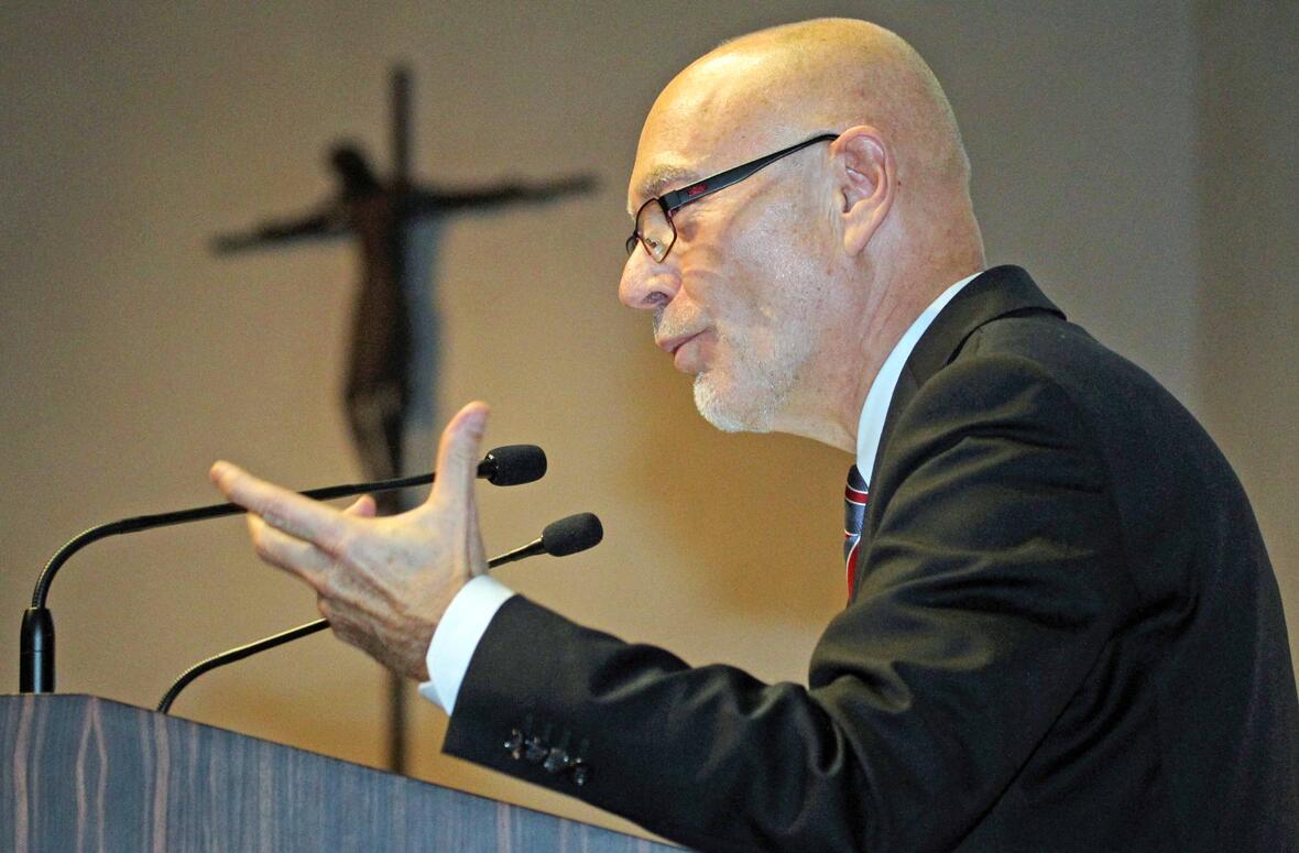 Professor Di Fabio erinnerte beim Jahresempfang des Bischofs von Augsburg an die tiefen religiösen Wurzeln unseres Menschenbilds. (Fotos: Annette Zoepf / pba)