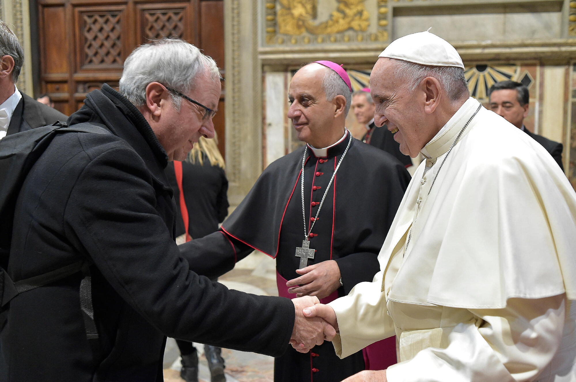 Wallfahrtsdirektor Erwin Reichart mit Papst Franziskus. (Foto: privat)