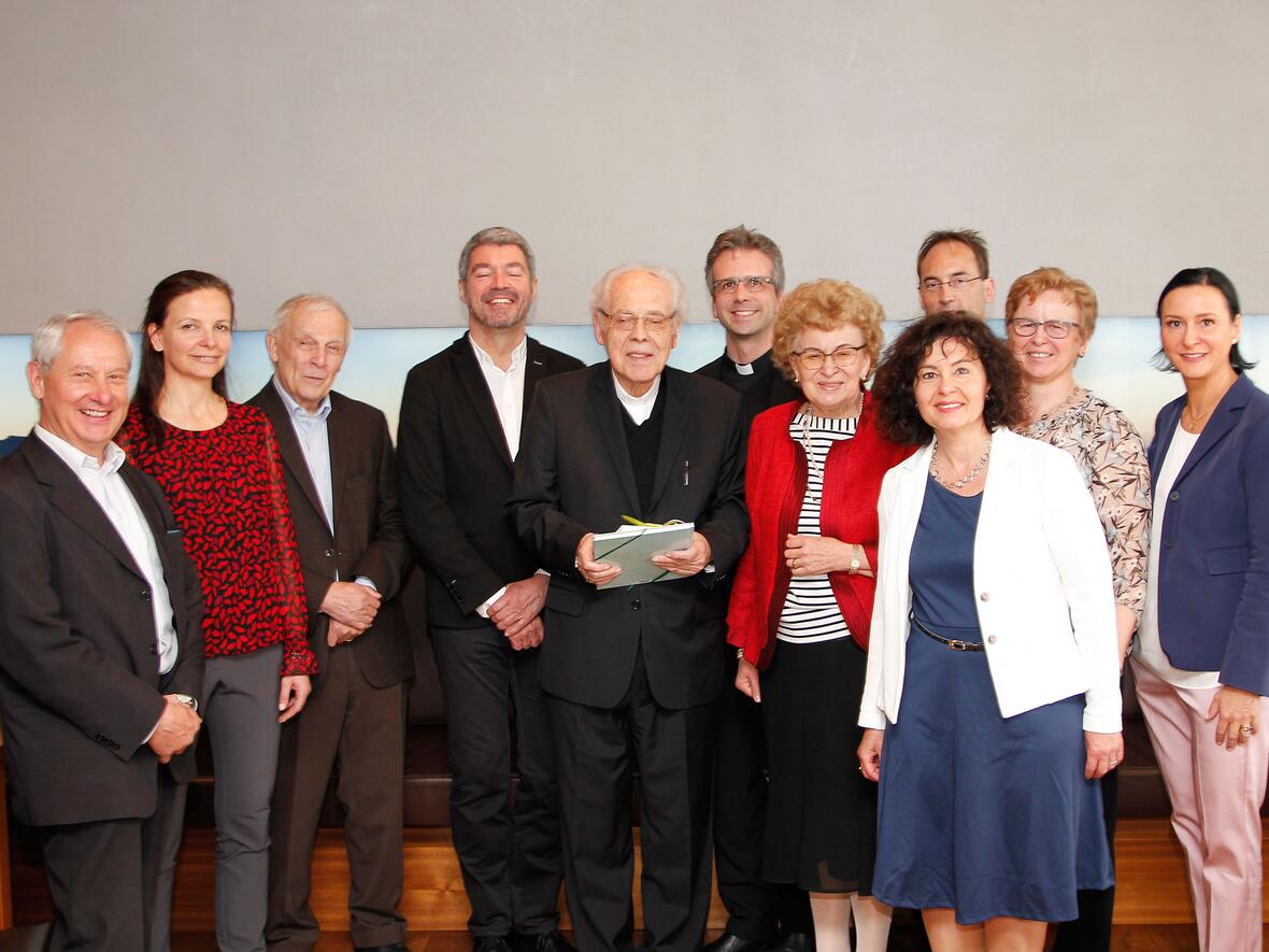 Der Vorstand der Wohltätigkeitsstiftung Marienheim in Augsburg (Foto: Bernhard Gattner / Caritas Augsburg)