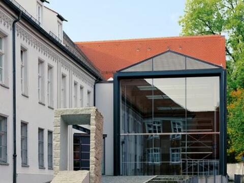 Außenansicht Diözesanmuseum St. Afra. (Foto: Siegfried Wameser)
