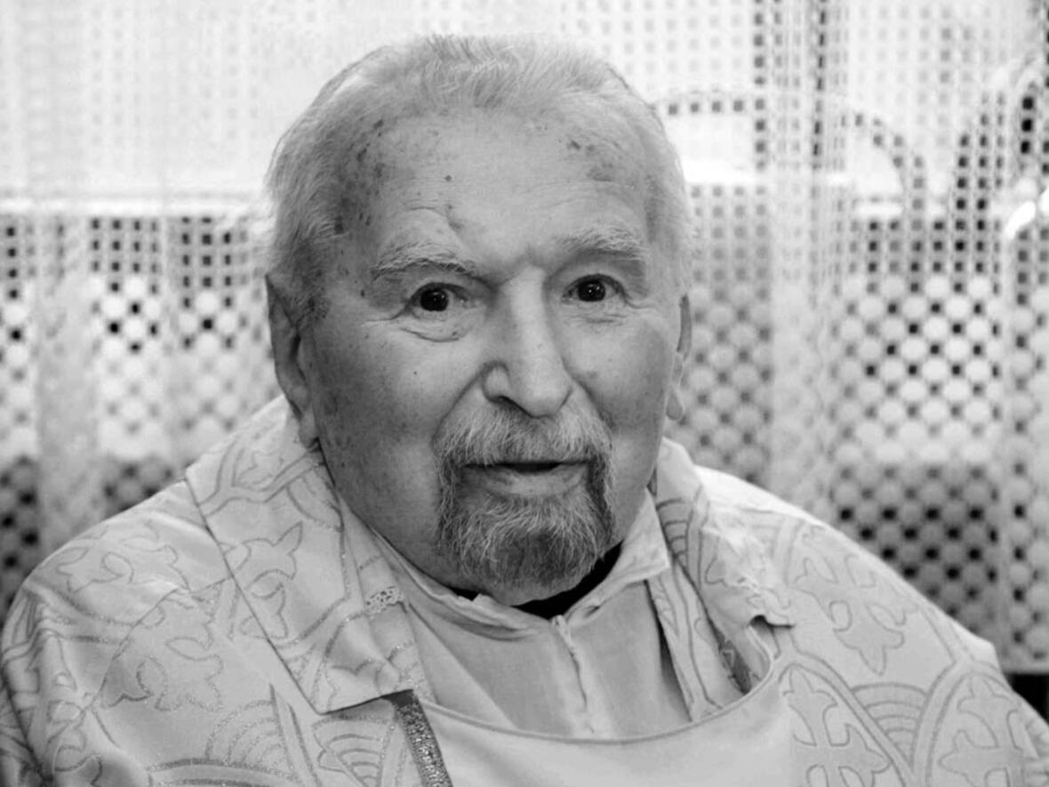+ Ruhestandspfarrer Kasimir Nowak (Foto: privat)