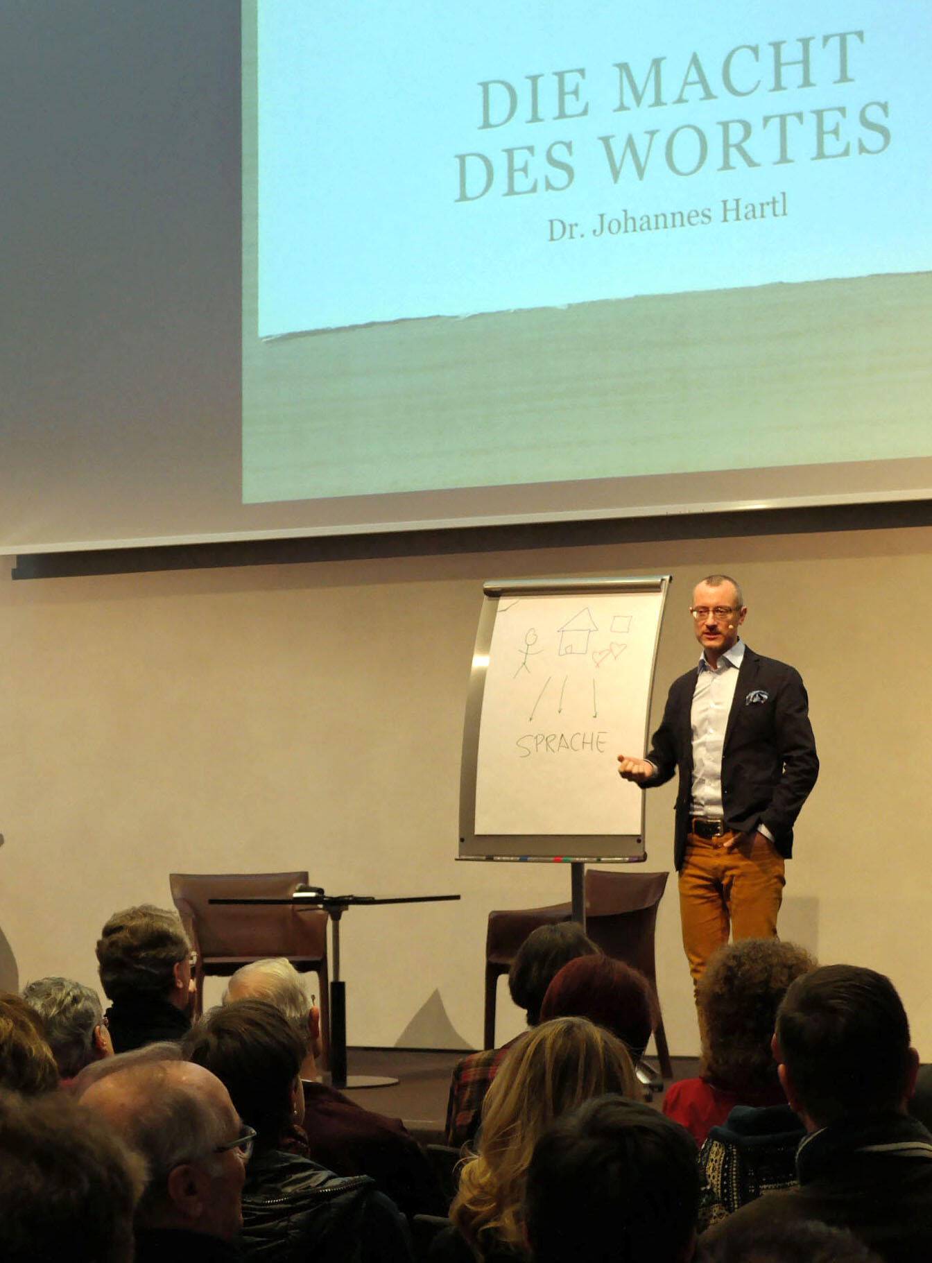 Dr. Johannes Hartl: Nur wenn wir in unserem Innersten von einer Sache ergriffen sind, können wir überzeugend von ihr sprechen. (Foto: Karl-Georg Michel/pba)