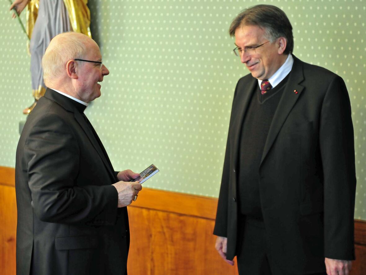 cd-neuerscheinung-der-augsburger-domsingknaben-lieder-und-gesaenge-aus-dem-neuen-gotteslob1633206