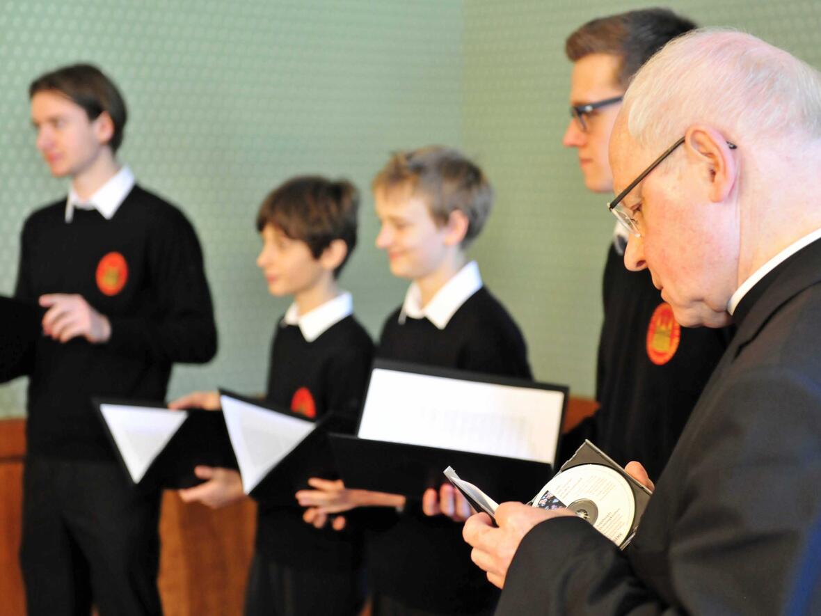 cd-neuerscheinung-der-augsburger-domsingknaben-lieder-und-gesaenge-aus-dem-neuen-gotteslob1633209