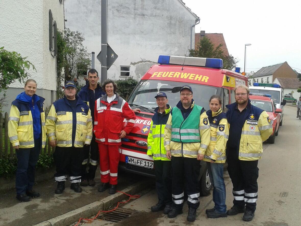 Auch heute wieder im Einsatz: Mitarbeiterinnen und Mitarbeiter der Notfallseelsorge und Kriseninterventionskräfte