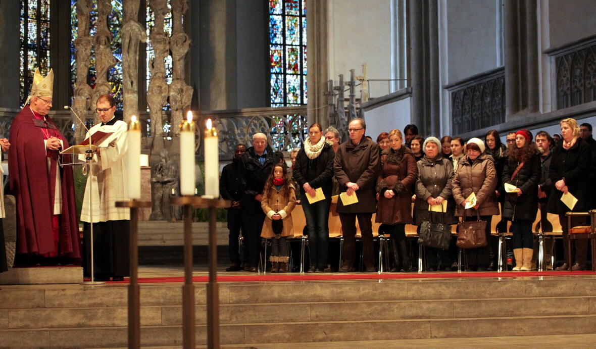 Die Bewerberinnen und Bewerber wohnen im Bistum Augsburg. Aber sie stammen aus verschiedenen Kontinenten. (Foto: Annette Zoepf/pba)