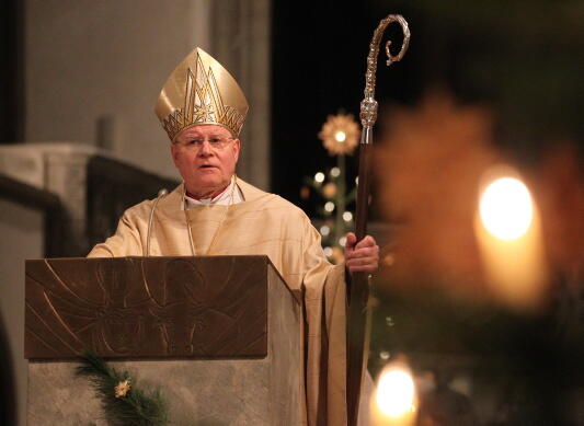bischof-konrad-an-weihnachten-will-gott-mit-jedem-von-uns-einen-neuen-anfang-machen1102027