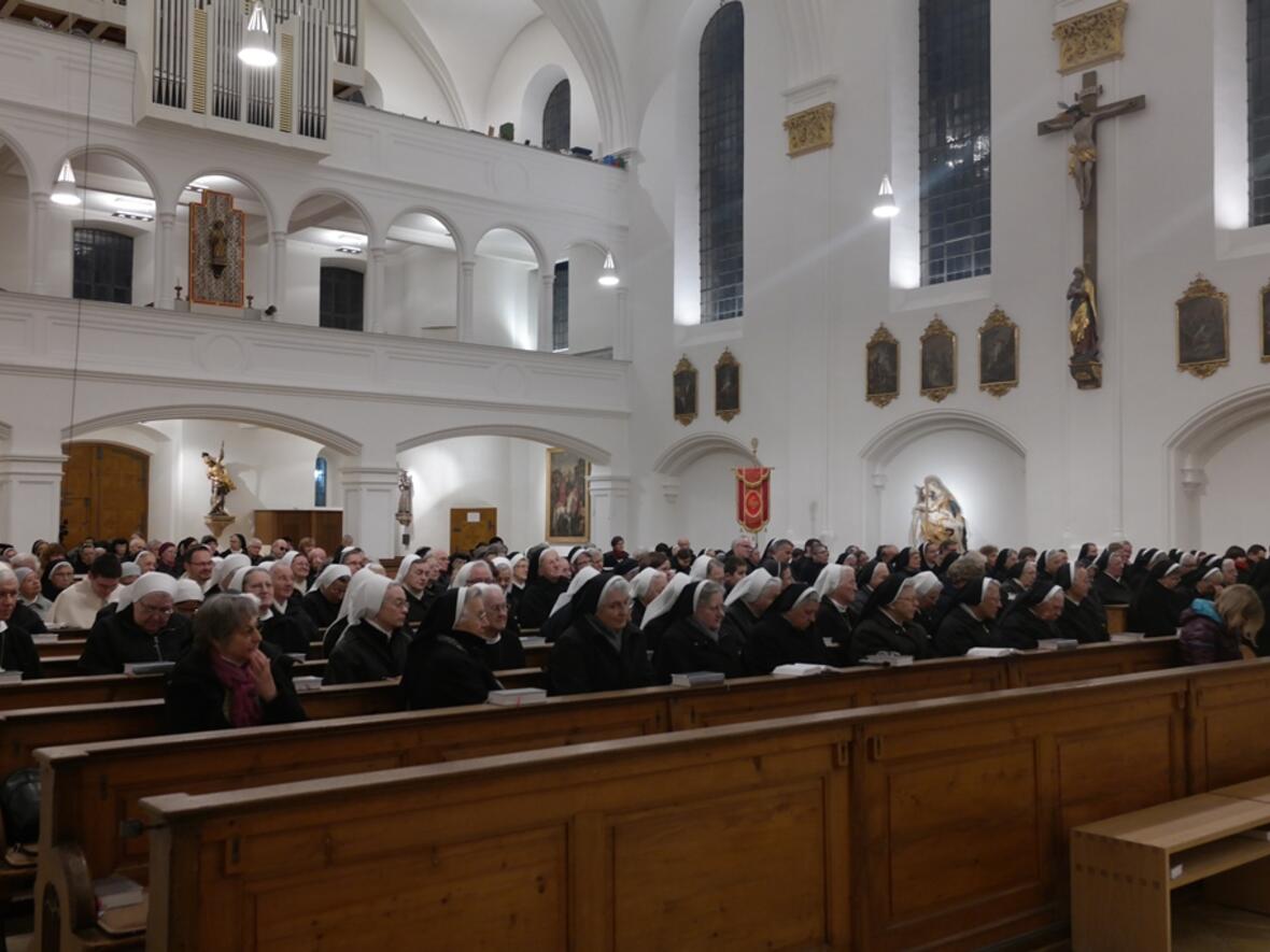 jahr-des-geweihten-lebens-dioezesane-eroeffnung-in-mindelheim1361598