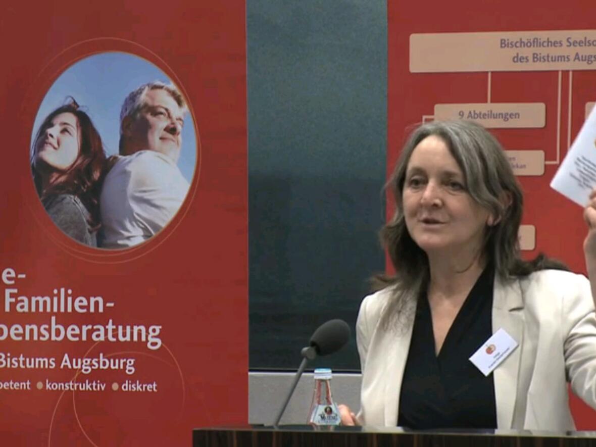 film-portraet-ueber-helga-kramer-niederhauser-leiterin-der-ehe-familien-und-lebensberatung1344290