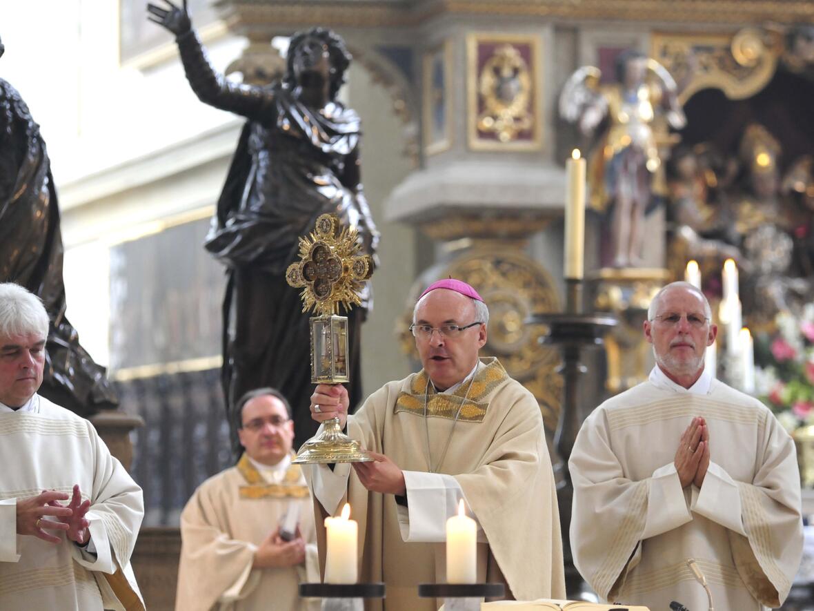 ulrichswoche-bischof-voderholzer-aus-regensburg-beim-studientag-fuer-priester-diakone-und-hauptamtliche-laien1202939