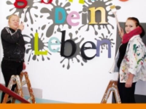 geschaeftsbericht-des-kolping-bildungswerks-augsburg-erschienen-neue-broschuere-lichtblicke-informiert-ueber-kolpingstiftung1176389