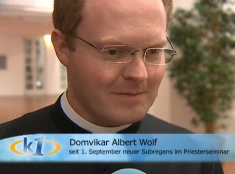 neuer-subregens-von-bischof-konrad-in-sein-amt-eingefuehrt-admissio-an-priesteramtskandidat-verliehen1043054