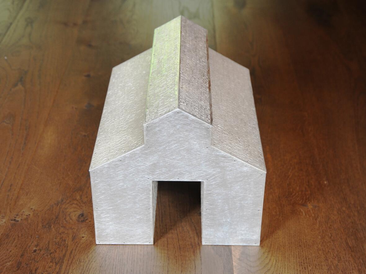 ulrichsbasilika-reliquiar-mit-stoffreliquie-von-edith-stein-fuer-die-michaelskapelle994050