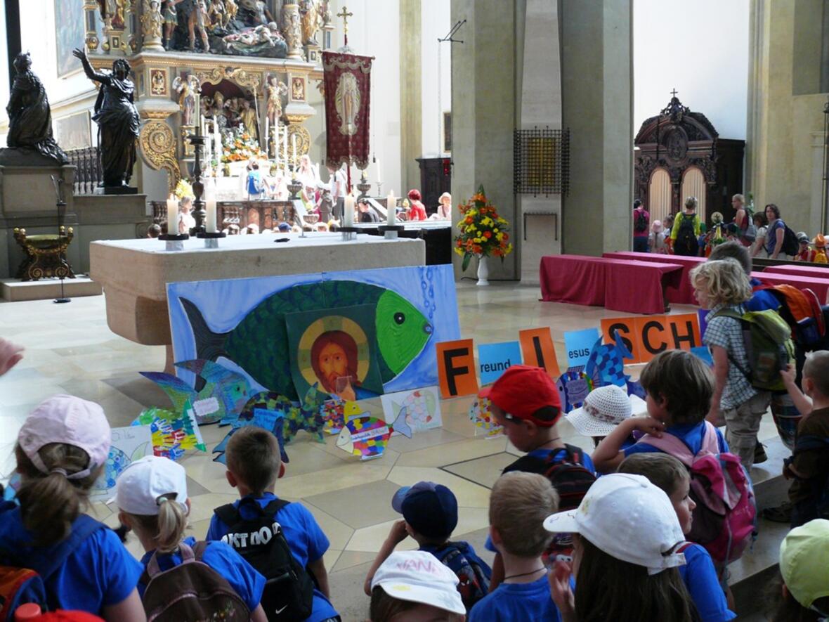 st-ulrich-und-der-fisch-wallfahrt-der-kindertagseinrichtungen981763