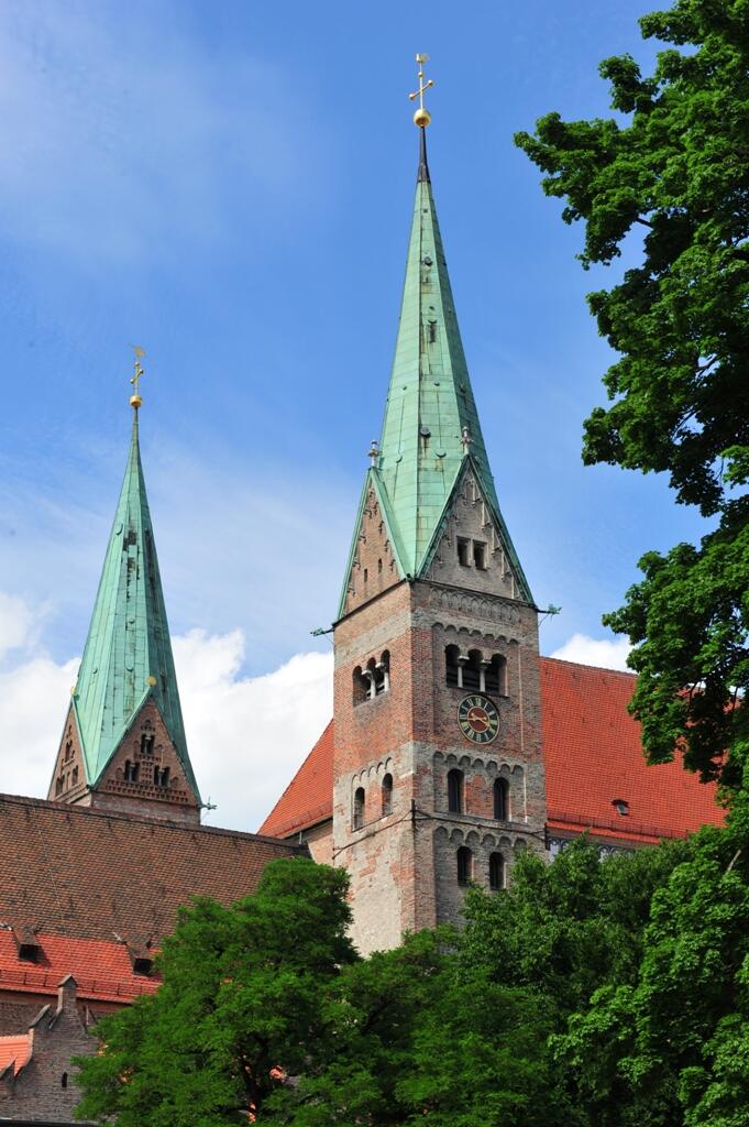 gottesdienste-zum-hochfest-pfingsten-im-hohen-dom954355