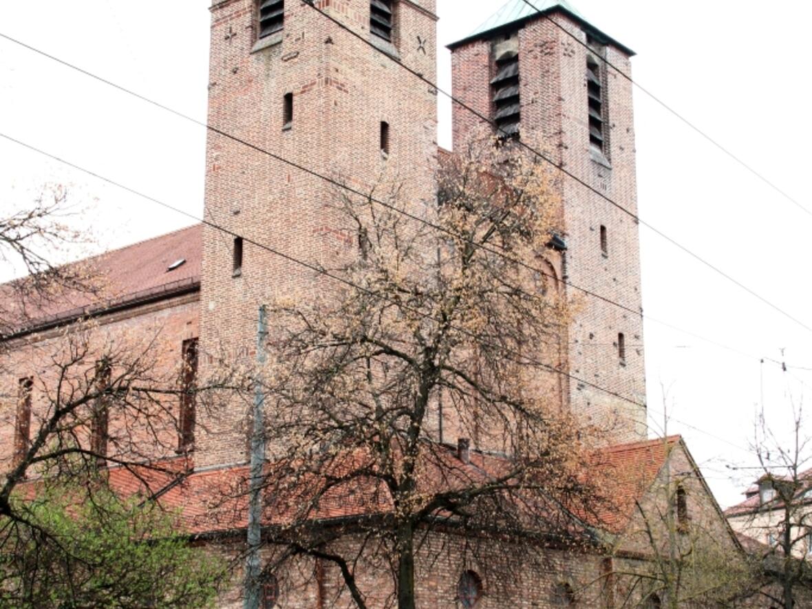 stadtpfarrkirche-st-joseph-in-augsburg-wird-umgebaut-und-dem-dioezesanarchiv-platz-bieten942854