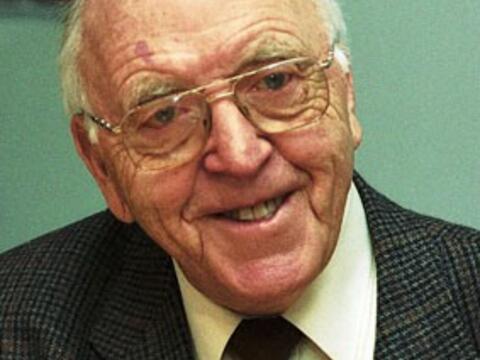 der-bayerische-politiker-und-gruendungsvorsitzende-des-kolping-bildungswerks-augsburg-dr-bruno-merk-ist-im-alter-von-90-jahren-verstorben-ein-nachruf920963