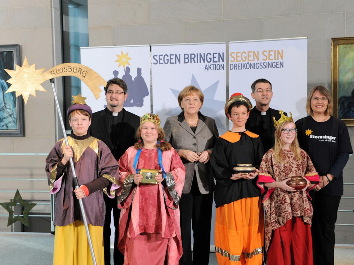 augsburger-sternsinger-zu-besuch-bei-der-bundeskanzlerin880044