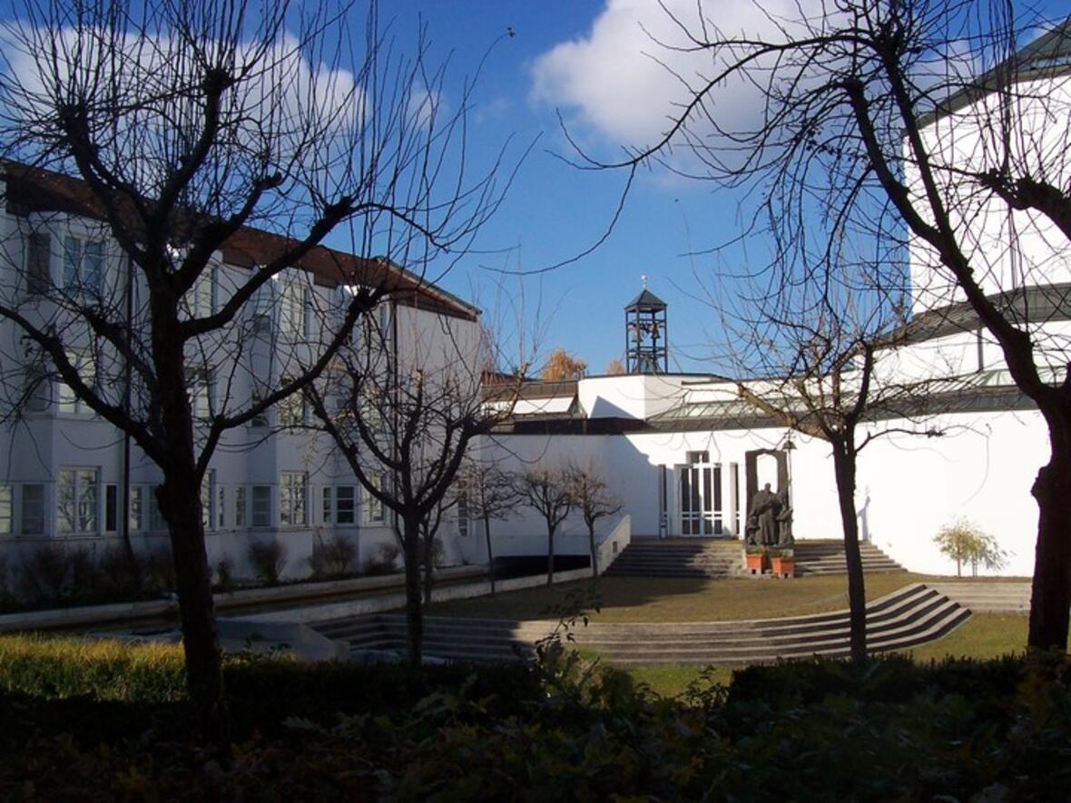 priesterseminar-augsburg-laedt-junge-maenner-ab-17-jahren-zu-informationstagen-ein865785