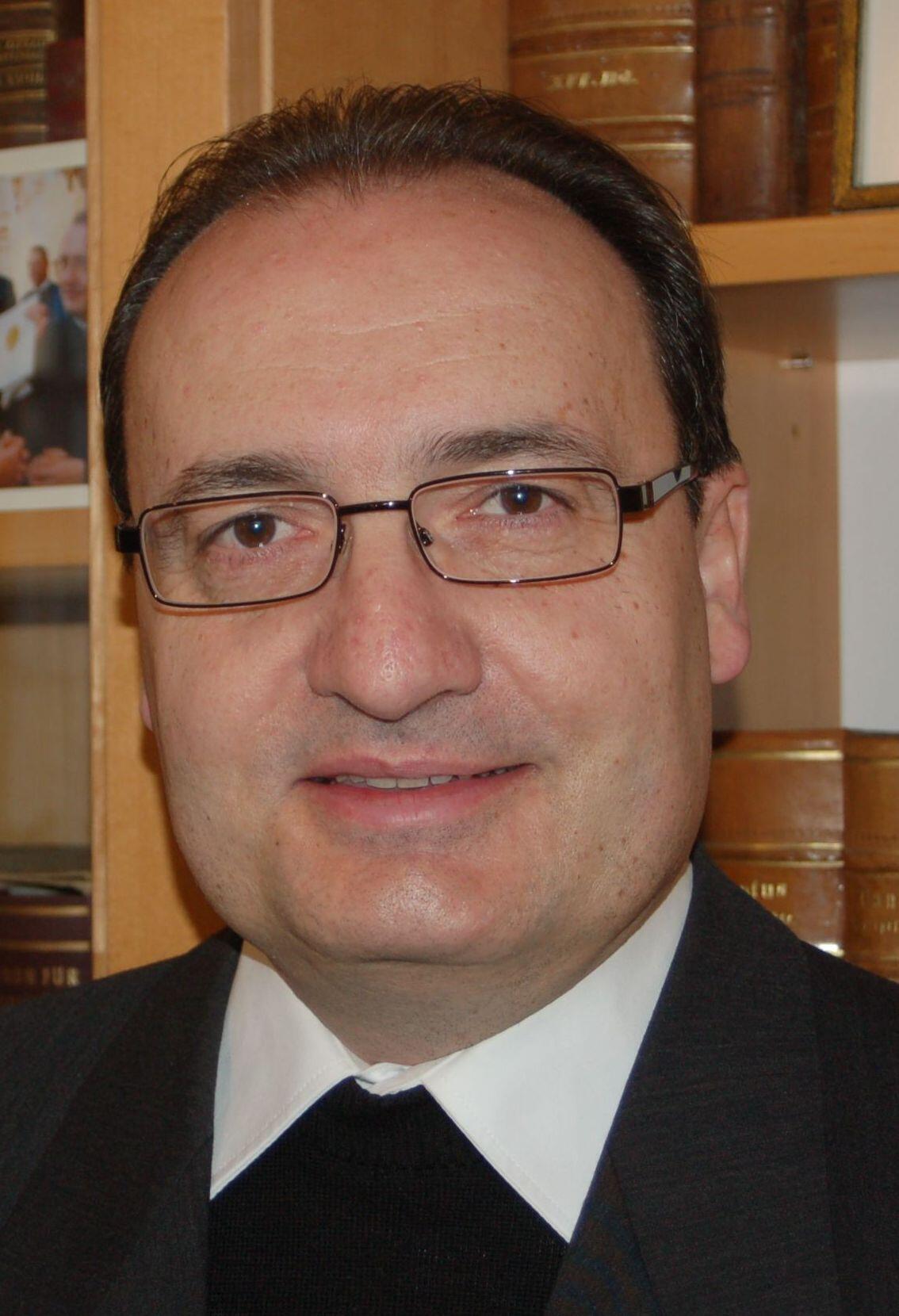 Pfarrer Lothar Hartmann (C) pba